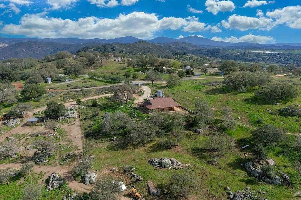 34 Acres of Land with Home for Sale in Ramona, California