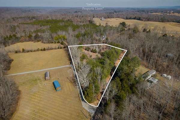 2.21 Acres of Residential Land for Sale in Walling, Tennessee