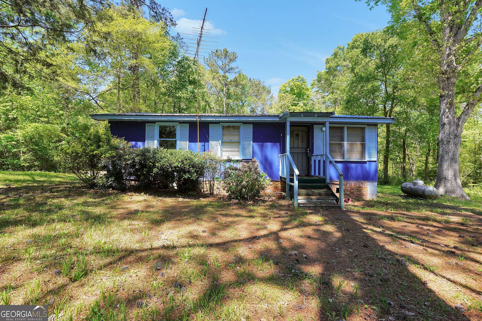 2 Acres of Land with Home for Sale in Jackson, Georgia