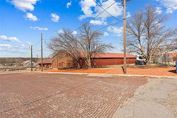 4 Acres of Improved Mixed-Use Land for Sale in Guthrie, Oklahoma