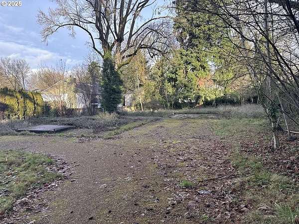0.47 Acres of Residential Land for Sale in Beaverton, Oregon