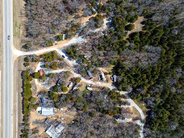 5.68 Acres of Improved Mixed-Use Land for Sale in Tishomingo, Oklahoma