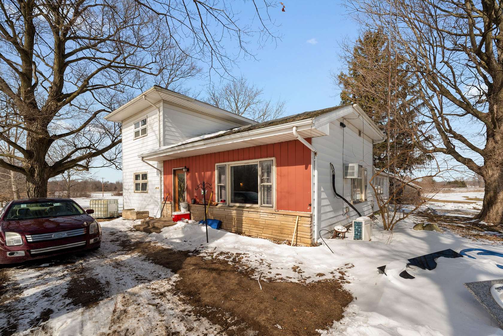 3 Acres of Land with Home for Sale in Hartford, Michigan