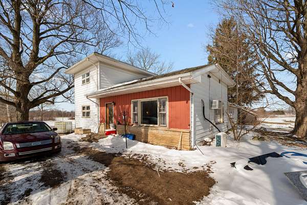 3 Acres of Land with Home for Sale in Hartford, Michigan