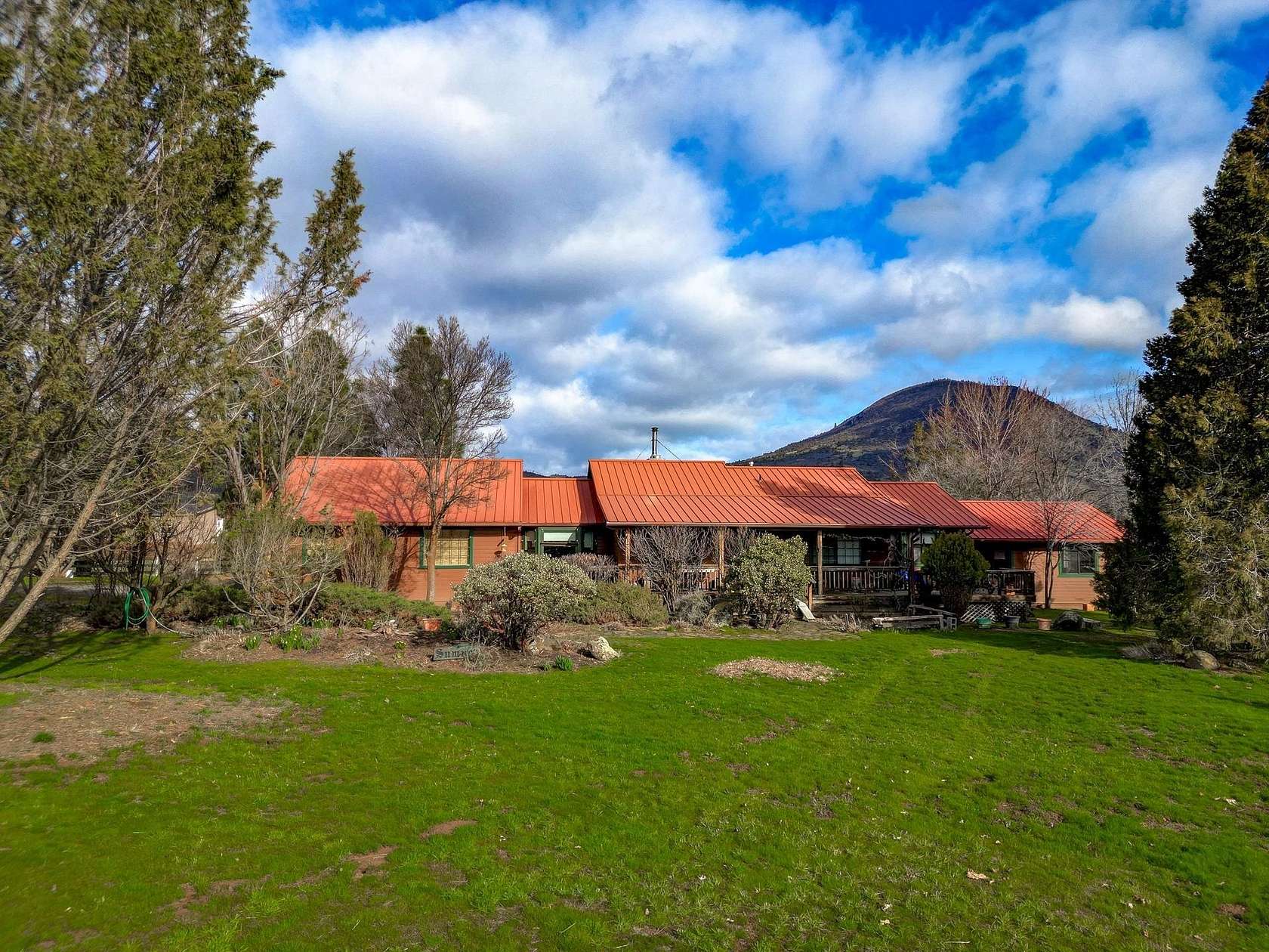 5.4 Acres of Land with Home for Sale in Montague, California