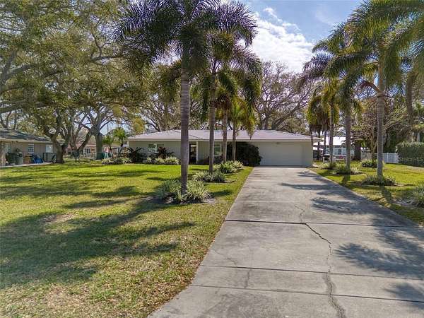 0.49 Acres of Residential Land for Sale in Dunedin, Florida
