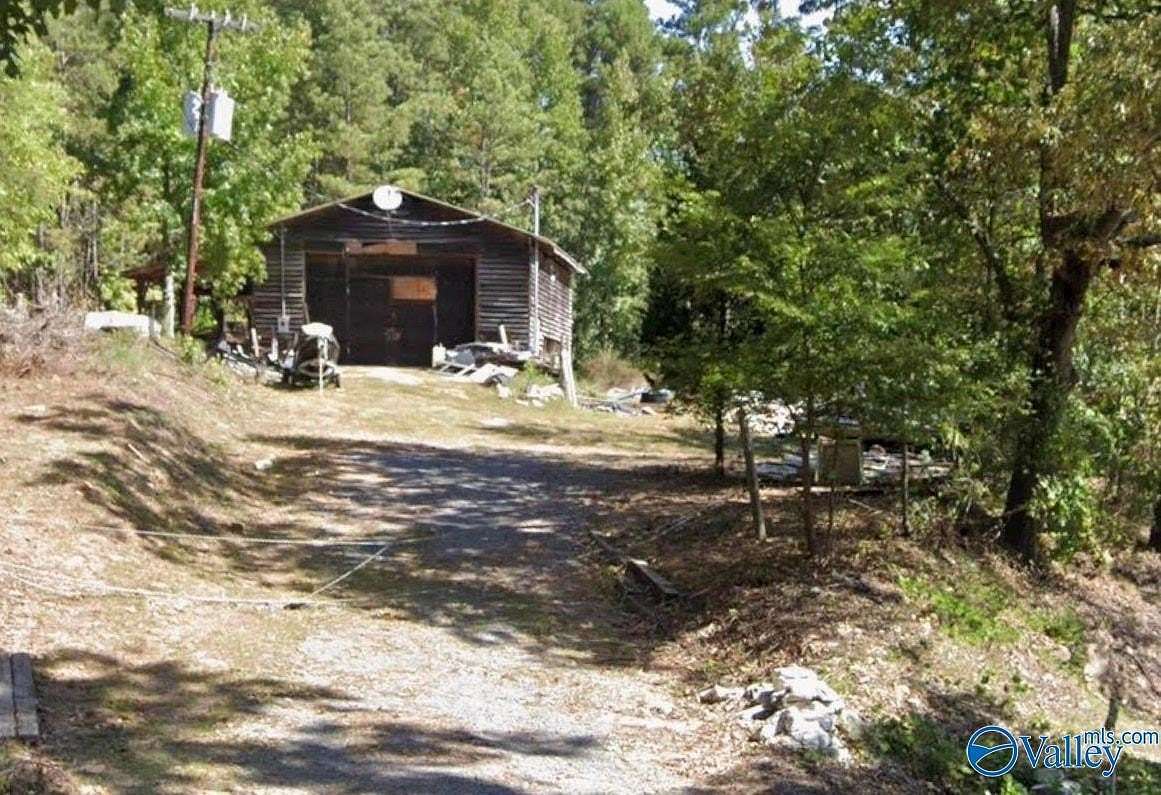 1.44 Acres of Land for Sale in Cedar Bluff, Alabama