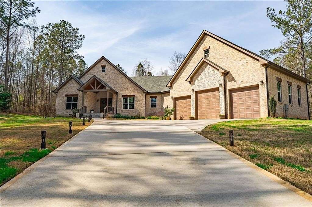 2.34 Acres of Land with Home for Sale in Pendergrass, Georgia