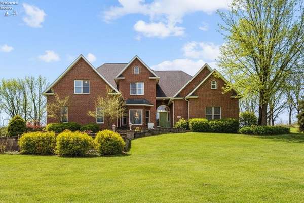 2.44 Acres of Land with Home for Sale in Huron, Ohio