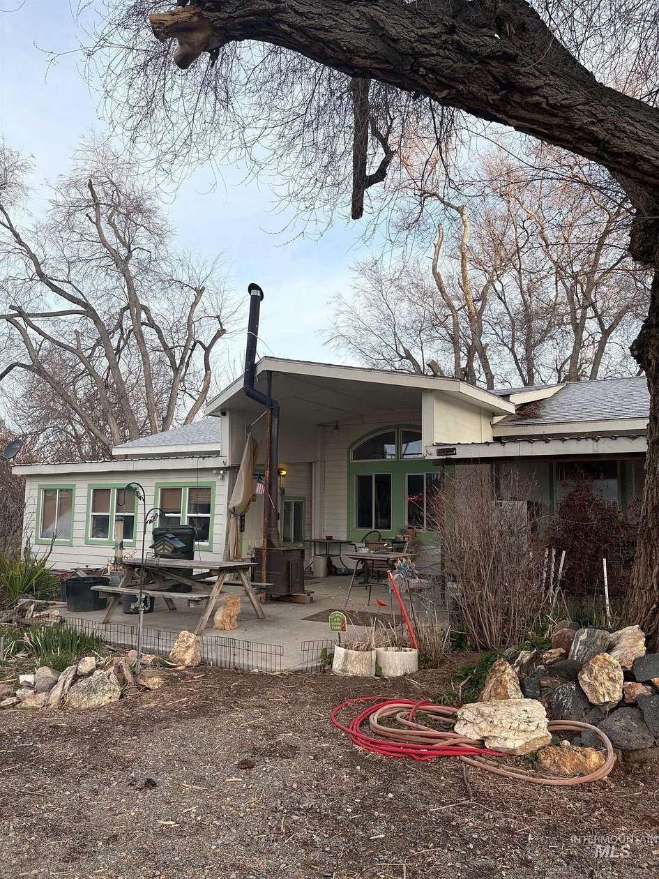 9.74 Acres of Land with Home for Sale in Melba, Idaho