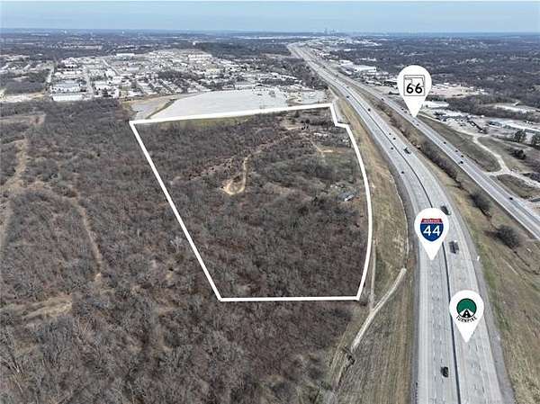 30 Acres of Mixed-Use Land for Sale in Tulsa, Oklahoma