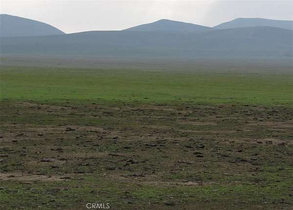 20 Acres of Land for Sale in Lost Hills, California