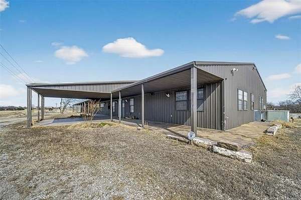 6.15 Acres of Improved Commercial Land for Sale in Stroud, Oklahoma