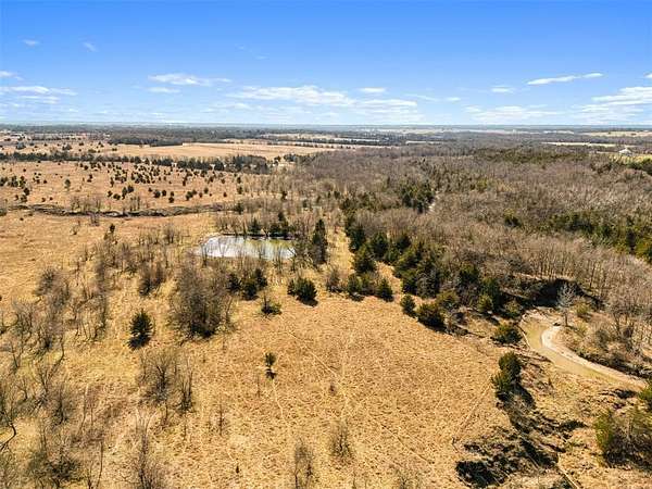 143 Acres of Agricultural & Residential Land for Sale in Honey Grove, Texas