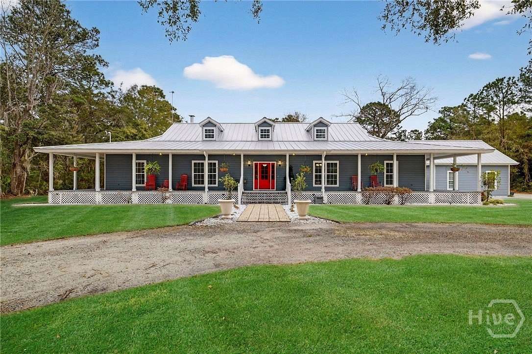 5.87 Acres of Land with Home for Sale in Richmond Hill, Georgia