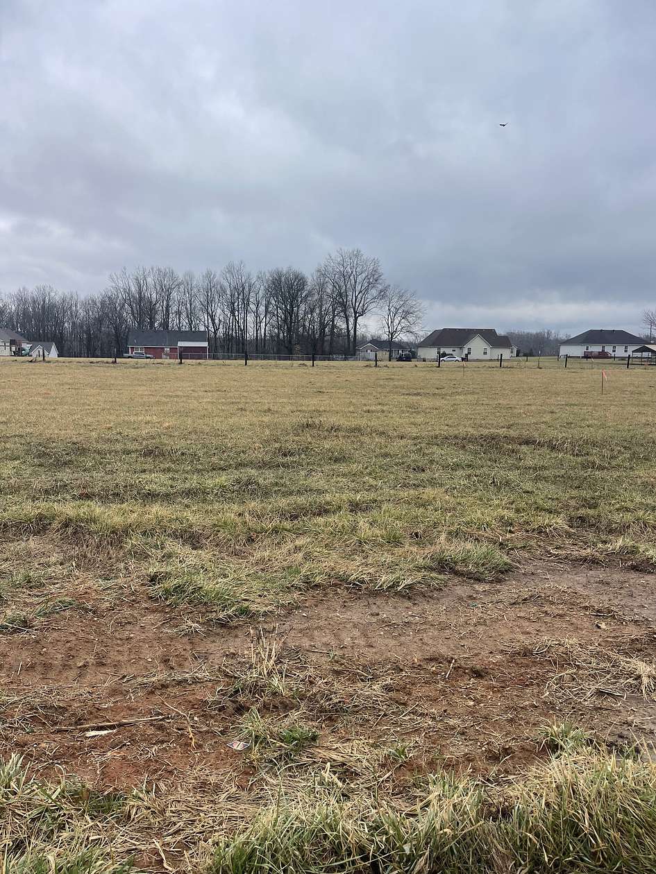 0.69 Acres of Residential Land for Sale in Lafayette, Tennessee