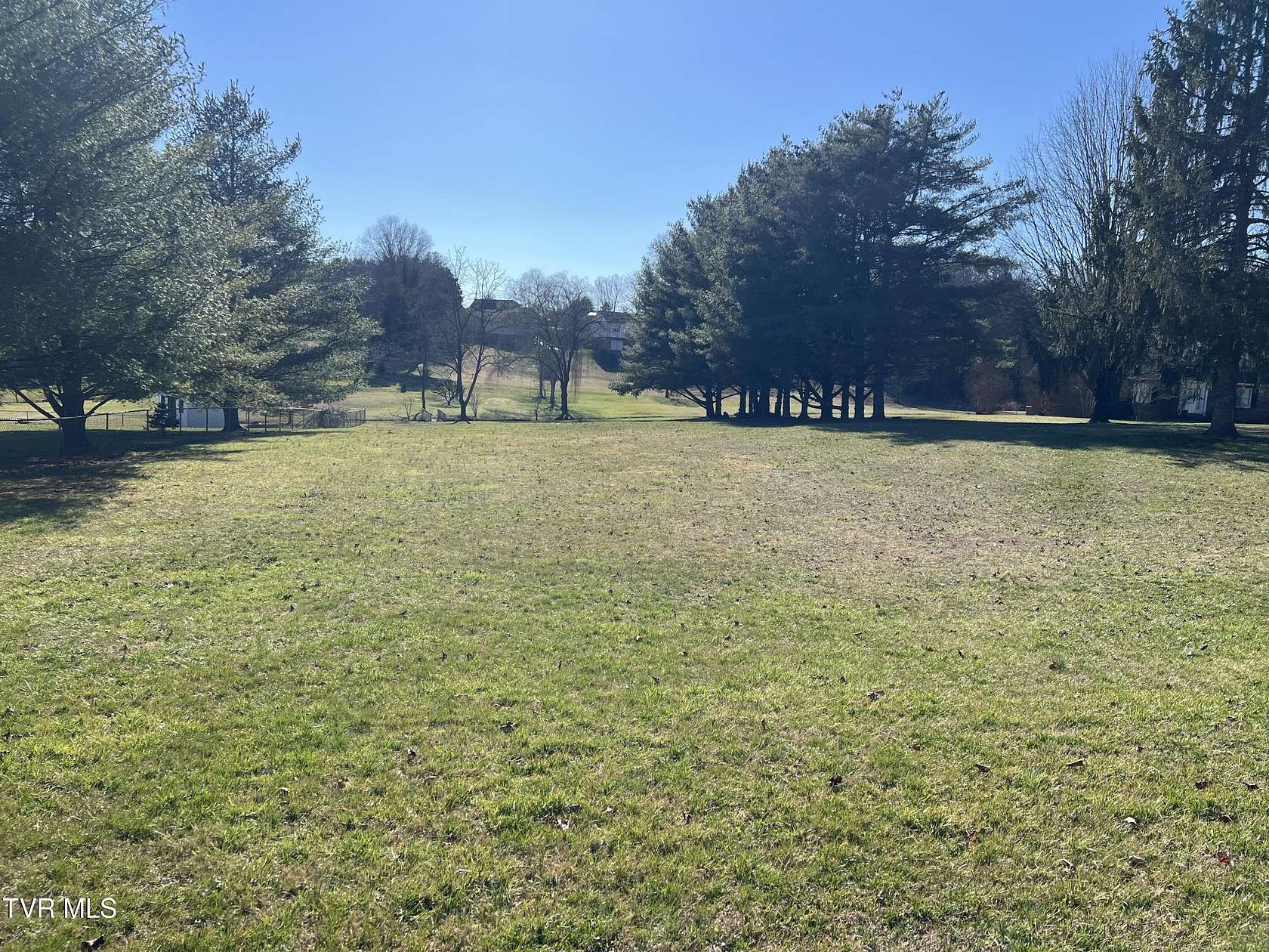 Land for Sale in Mount Carmel, Tennessee