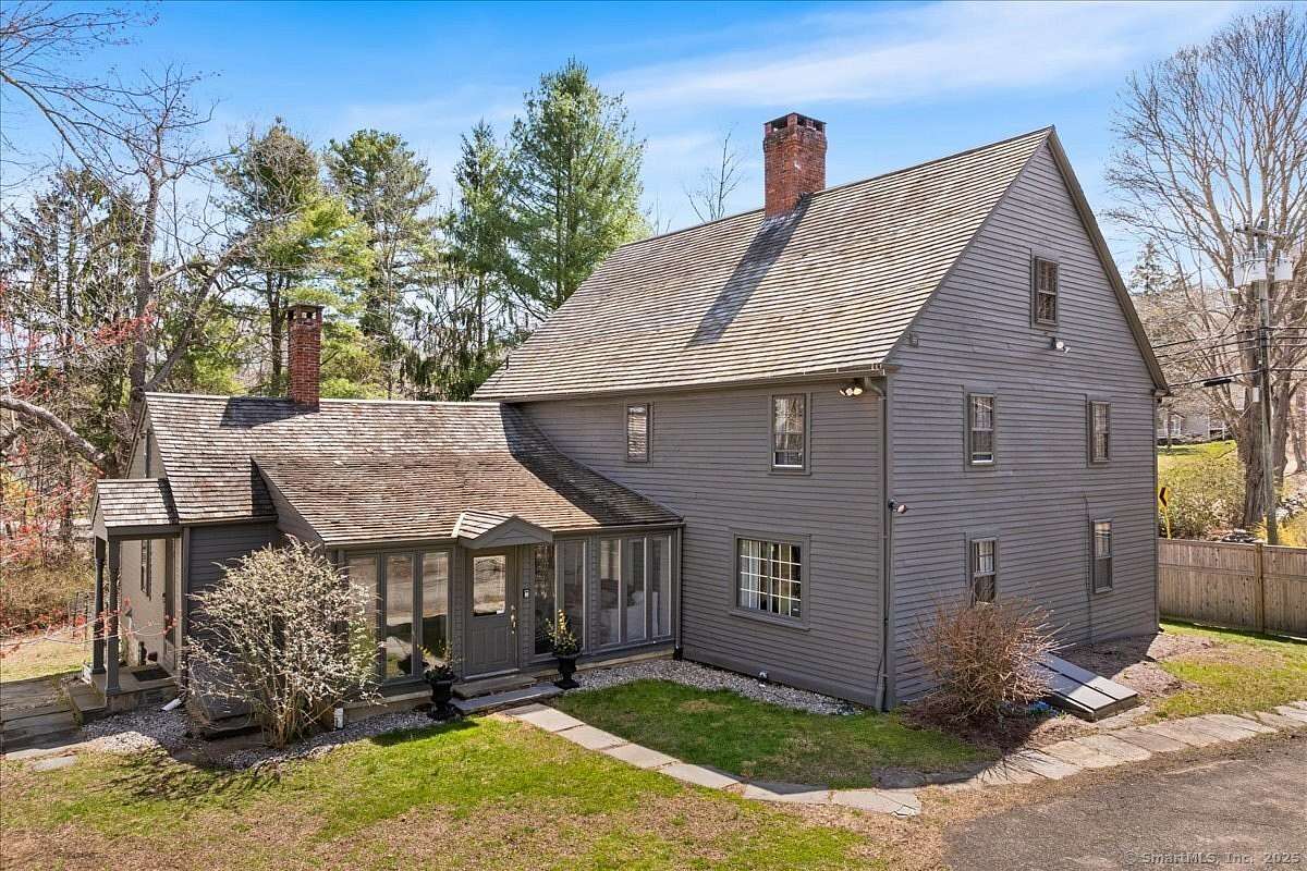 1.6 Acres of Land with Home for Sale in Essex, Connecticut