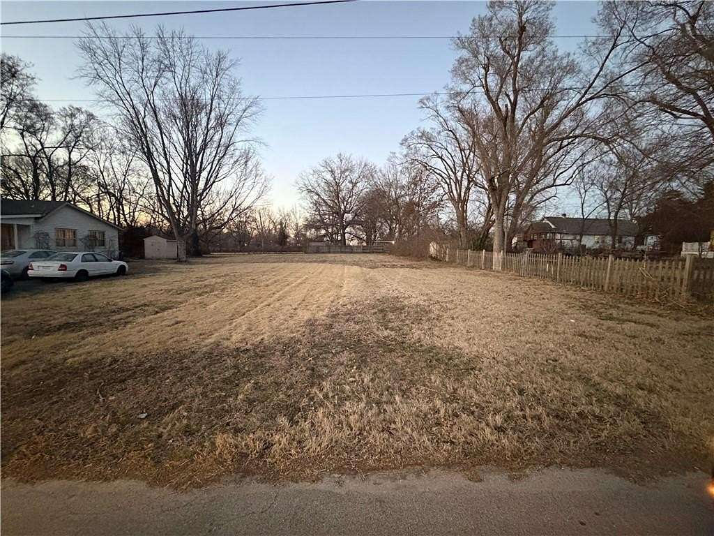 0.3 Acres of Residential Land for Sale in Grandview, Missouri