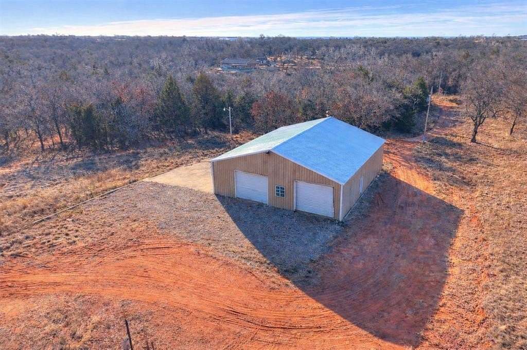 24.6 Acres of Recreational & Residential Land for Sale in Luther, Oklahoma