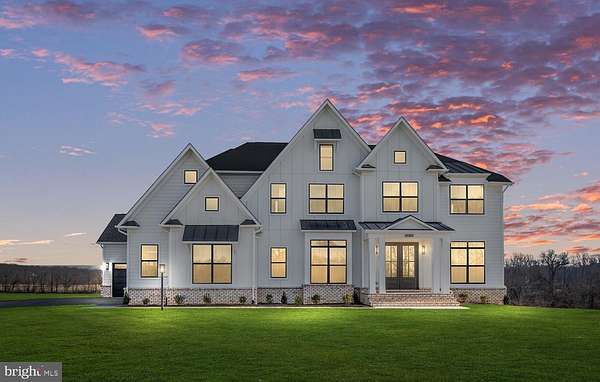 12 Acres of Land with Home for Sale in Round Hill, Virginia