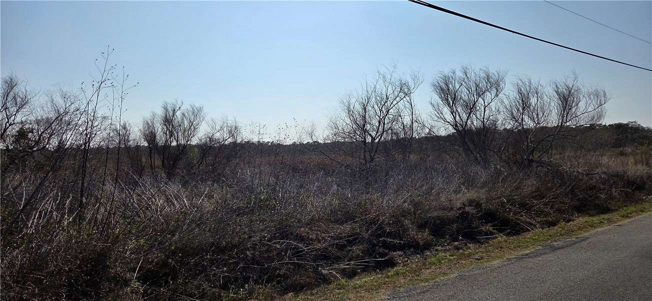 1 Acre of Residential Land for Sale in Rockport, Texas