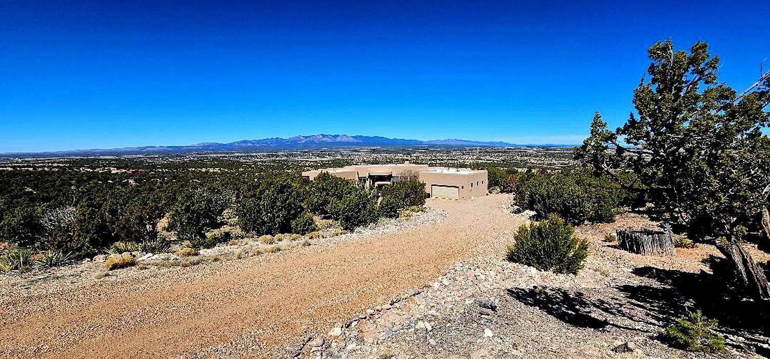 20.3 Acres of Land with Home for Sale in Mountainair, New Mexico