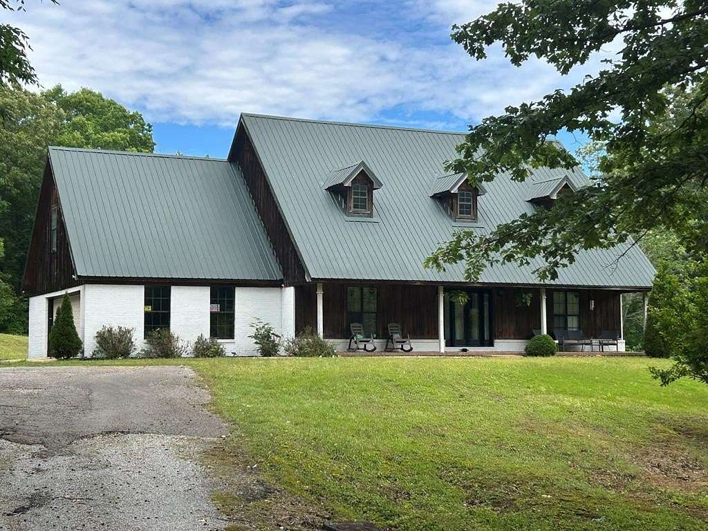 6 Acres of Land with Home for Sale in Oxford, Mississippi