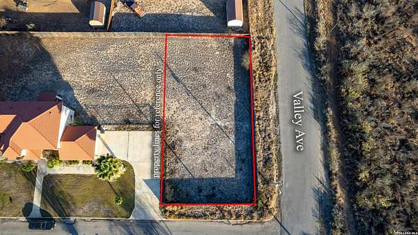 0.17 Acres of Residential Land for Sale in Carrizo Springs, Texas