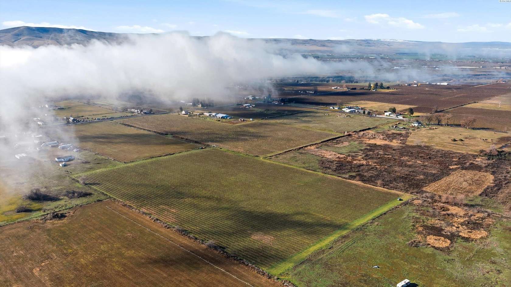 15 Acres of Land for Sale in Prosser, Washington