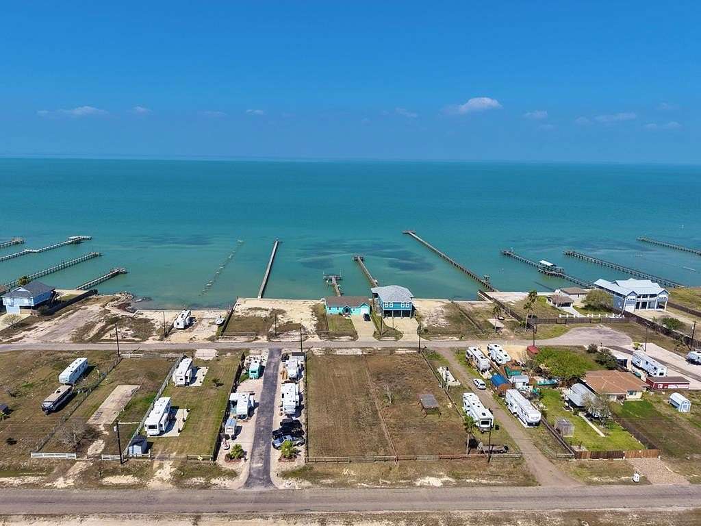 0.25 Acres of Residential Land for Sale in Rockport, Texas