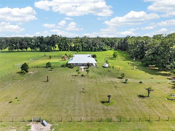 5 Acres of Land with Home for Sale in Newberry, Florida