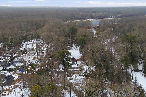 1.38 Acres of Improved Residential Land for Sale in Farmingdale, New Jersey