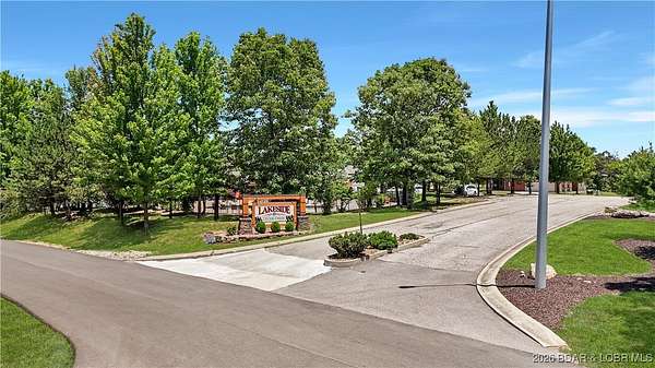 0.99 Acres of Residential Land for Sale in Camdenton, Missouri