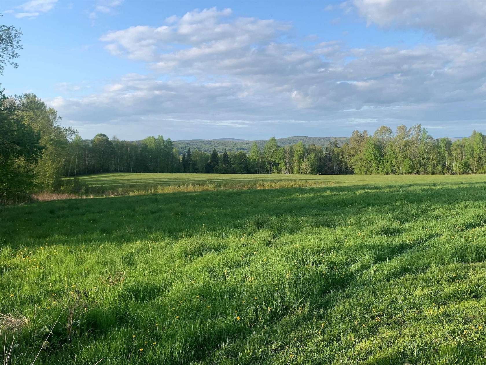 11.8 Acres of Recreational Land for Sale in Colebrook, New Hampshire