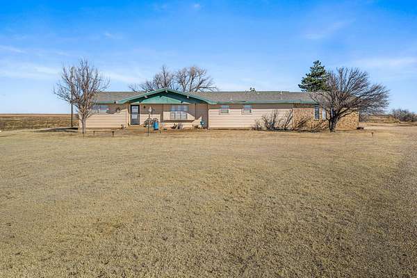 74.9 Acres of Land with Home for Sale in Pampa, Texas
