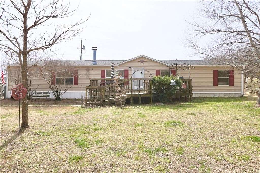 10.3 Acres of Land with Home for Sale in Fayetteville, Arkansas