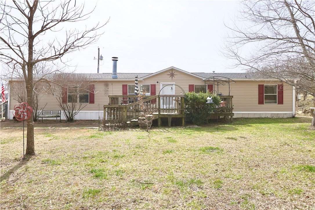 10.3 Acres of Land with Home for Sale in Fayetteville, Arkansas