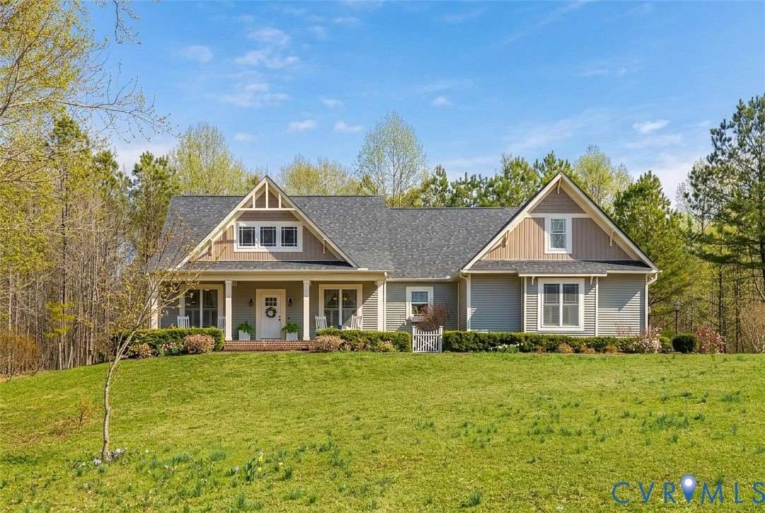 3.64 Acres of Land with Home for Sale in Amelia Court House, Virginia