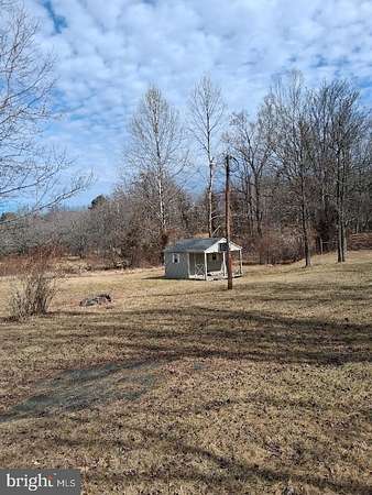 7 Acres of Land for Sale in Washington, Virginia