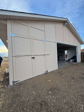 10.2 Acres of Land with Home for Sale in Erie, Colorado