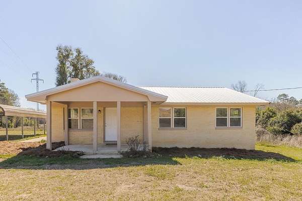 2.25 Acres of Land with Home for Sale in Americus, Georgia