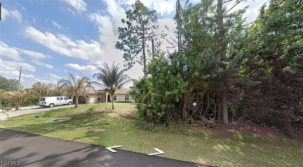 0.25 Acres of Residential Land for Sale in Lehigh Acres, Florida