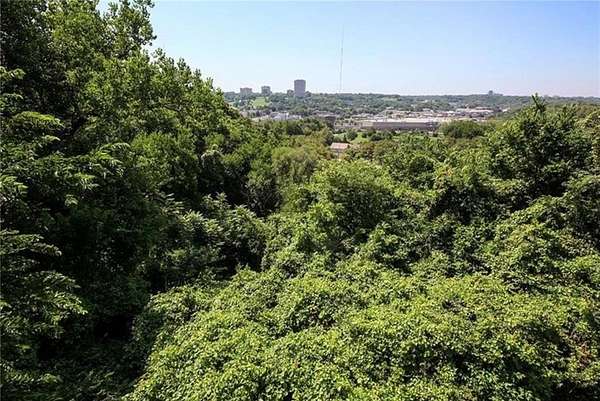 0.06 Acres of Land for Sale in Kansas City, Missouri