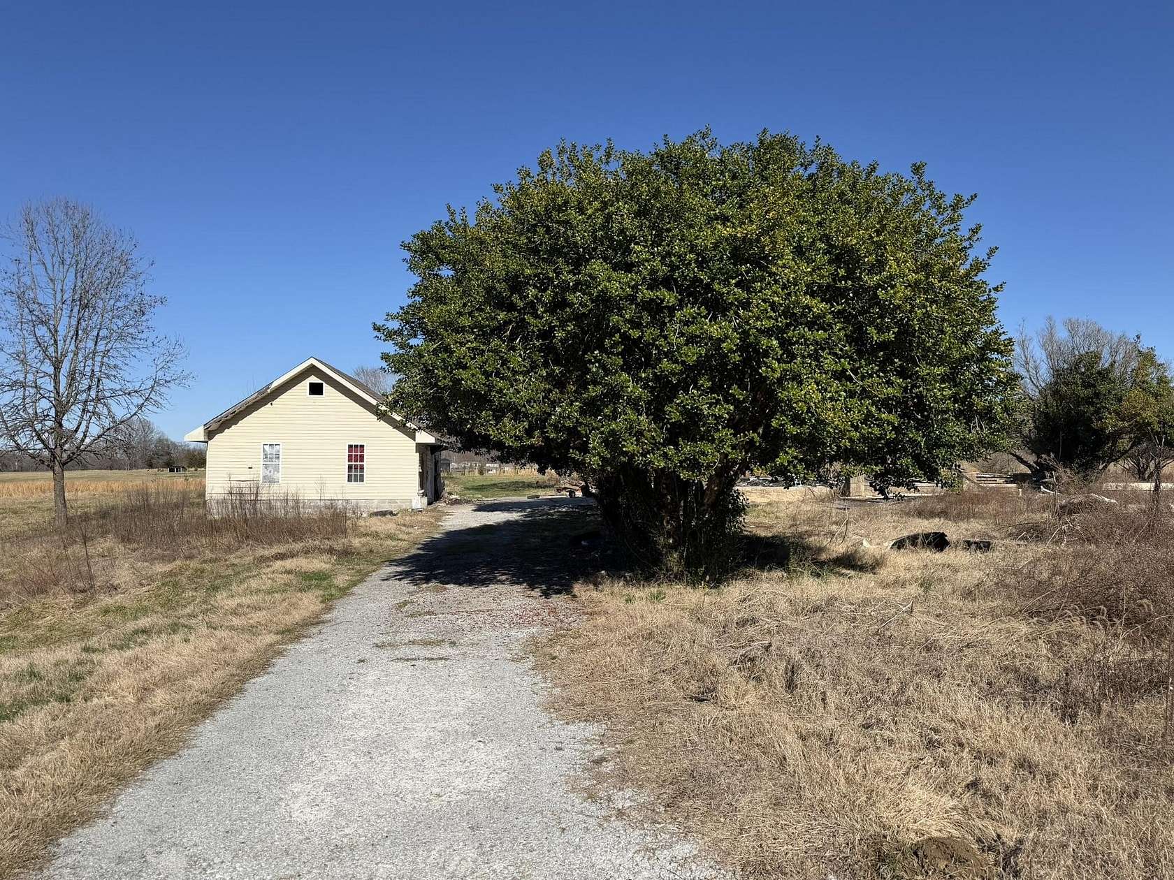 3.26 Acres of Residential Land for Sale in Ten Mile, Tennessee