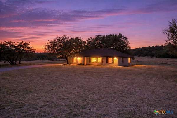 1.8 Acres of Land with Home for Sale in Copperas Cove, Texas