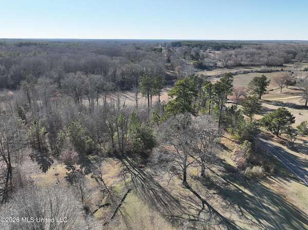 2 Acres of Residential Land for Sale in Senatobia, Mississippi