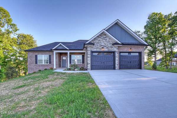 2.67 Acres of Land with Home for Sale in Blountville, Tennessee