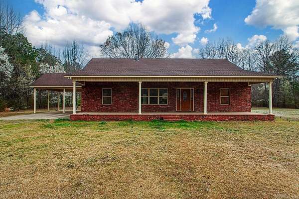 4 Acres of Land with Home for Sale in Vilonia, Arkansas