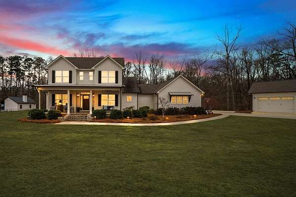 1.5 Acres of Land with Home for Sale in Milledgeville, Georgia